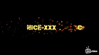 Приятная попочка русской подруги в кадре